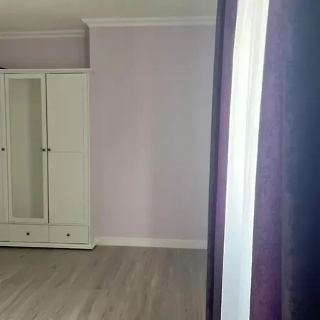 Maison Spacieuse Avec Terrasse A * 퐁토 콩보